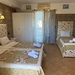 Aparthotel Residents Ionian 3*