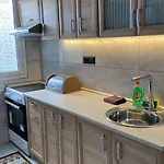 Residents Ionian 아르고스톨리온