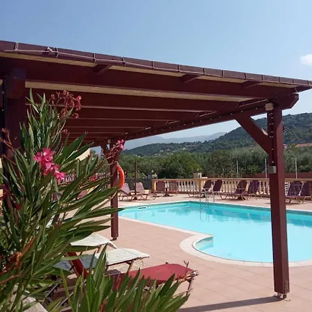 Lägenhetshotell Residents Ionian