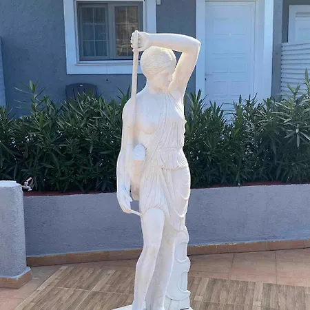 Residents Ionian Lägenhetshotell 4*