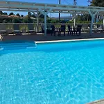 Residents Ionian 3*