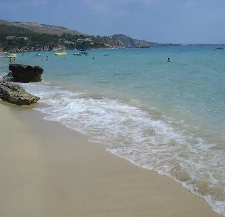 Residents Ionian 3*